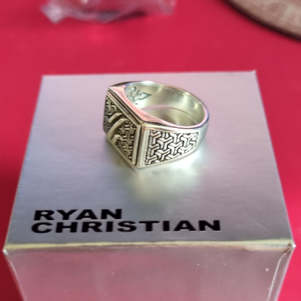 Sterling Silver Women’s Statement Ring - image 3